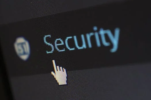 Segurança do site não termina no cadeado: o que gestores precisam manter em dia